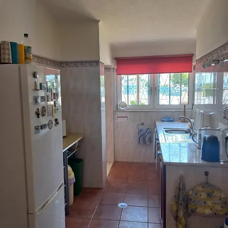 ヴィラ Casa Pomba, 2 Bed Villa With Pool, Walking Distance From Golf Course And Beach